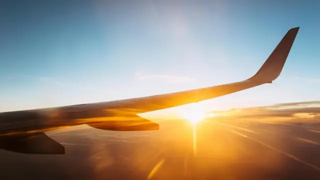 Крило літака