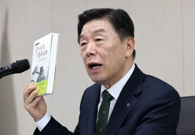 김형석 독립기념관장