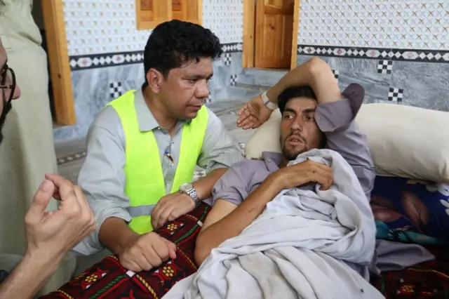 ڈاکٹروں کے مطابق جن لوگوں کا اتنا زیادہ جانی اور مالی نقصان ہوا ہے وہ تمام لوگ نفسیاتی طور پر بہت کمزور ہو چکے ہیں