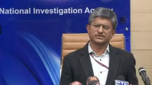 प्रेस कॉन्फ्रेंस करते हुए एनआईए प्रवक्ता