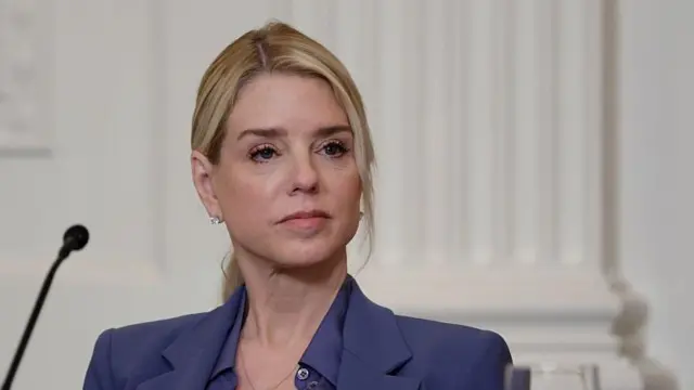 पैम बॉन्डी