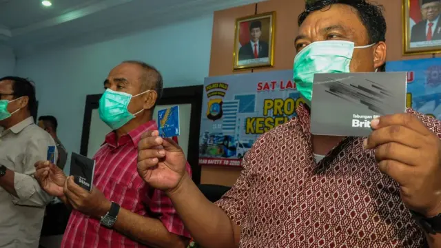 virus corona, terminal bus, larangan mudik