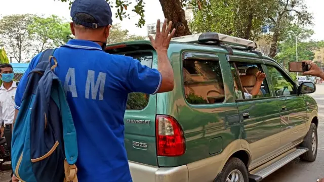 दीपक जैसी