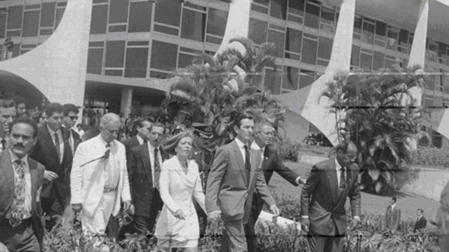 Collor caminhalucky bet 1xbetfrente ao Palácio do Planalto