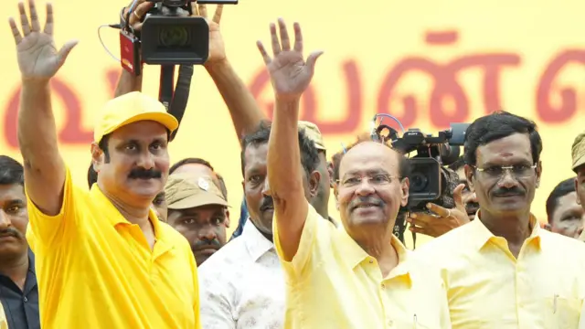 ராமதாஸ் - அன்புமணி, பாமக, தமிழ்நாடு, அரசியல், அதிமுக, பாஜக
