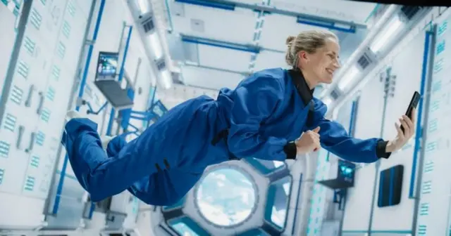 అంతరిక్ష కేంద్రం