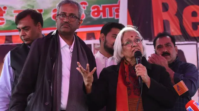 বৃহস্পতিবার শাহীনবাগের ধর্নামঞ্চে সুপ্রিম কোর্টের নিযুক্ত মধ্যস্থতাকারীরা