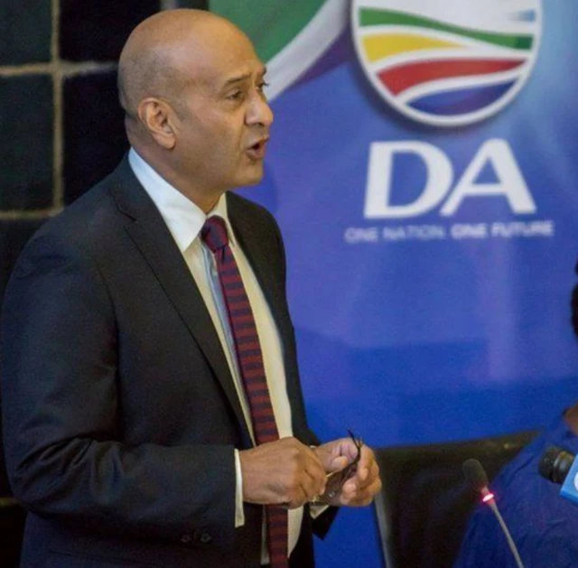 امینہ کے بیٹے غالب چچالیہ 