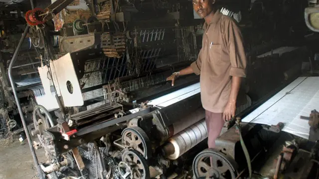 સુરતમાં ટેક્સટાઇલ યુનિટ