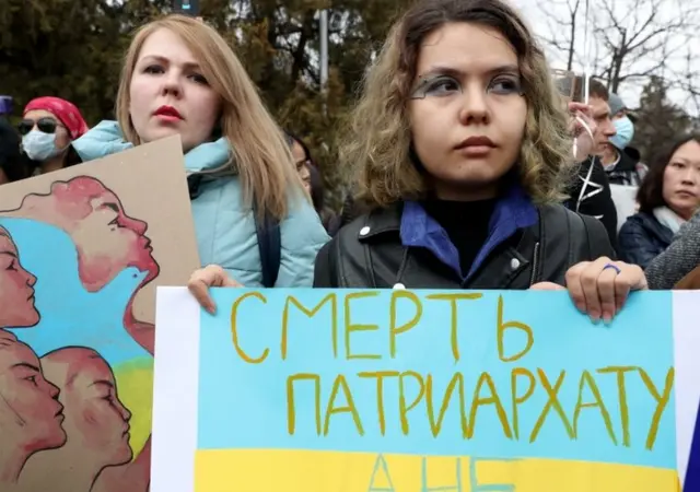 Bişkekdə və Almatıda müharibə əleyhinə aksiyalar. 8 mart 2022