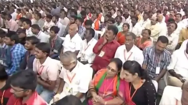 మోదీ సభకు హాజరైనవారు