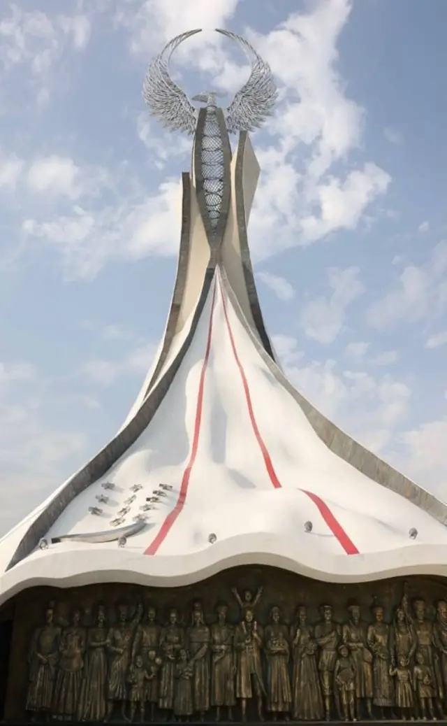 Мустақиллик монументи