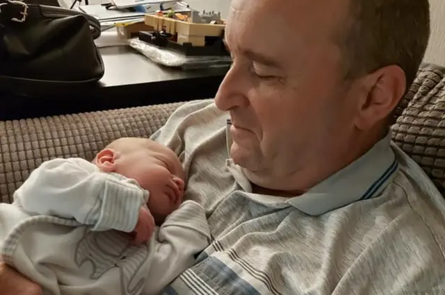 Graham oo haya Elijah