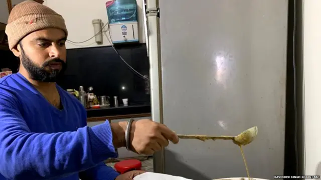 ਪਵਨਦੀਪ ਸਿੰਘ, ਮਧੂ ਮੱਖੀ ਪਾਲਕ