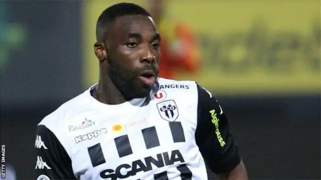 Gilles Sunu a déroulé sa carrière en France, en Angleterre et en Turquie.