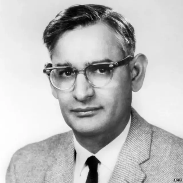 डॉक्टर हरगोबिंद खुराना को 1968 में चिकित्सा के क्षेत्र में नोबेल पुरस्कार से सम्मानित किया गया था