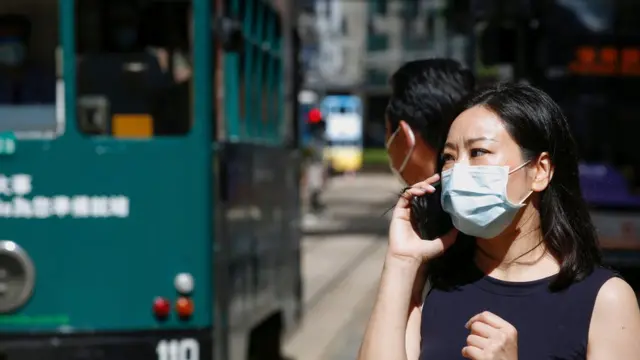 Женщина в Гонконге