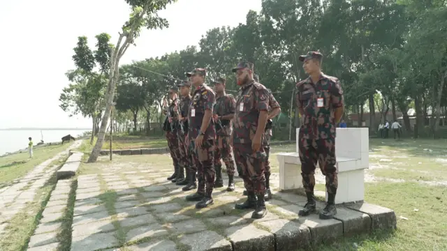 লালমনিরহাটে সীমান্তে বিজিবি