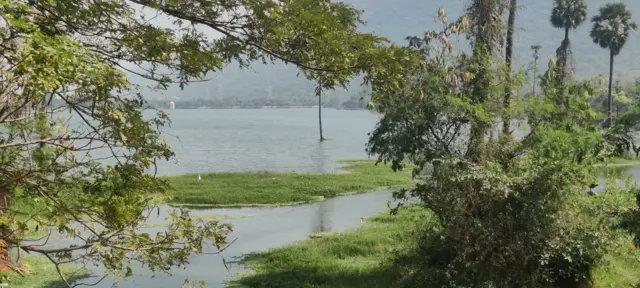 విశాఖ రైల్వే జోన్ కోసం భూములు