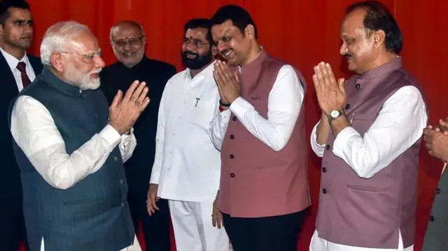 प्रधानमंत्री मोदी, एकनाथ शिंदे, देवेंद्र फडणवीस और अजित पवार.