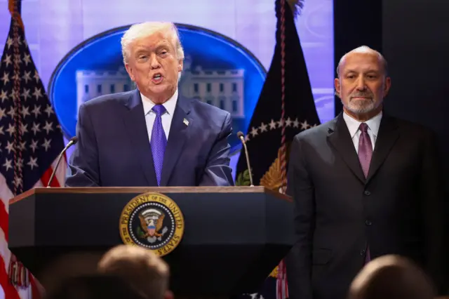 기자회견을 진행 중인 도널드 트럼프 미국 대통령