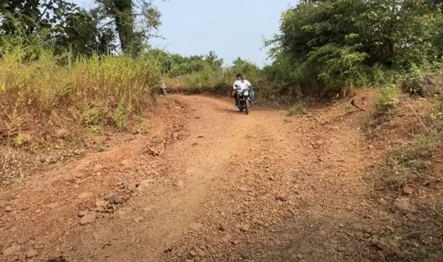 कच्चा रस्ता