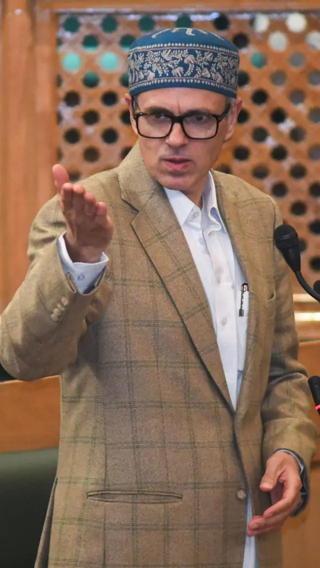 नेशनल कांफ्रेंस के नेता उमर अब्दुल्लाह.