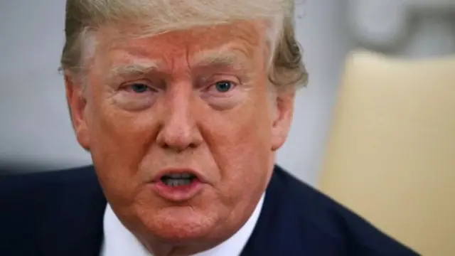 डोनाल्ड ट्रंप