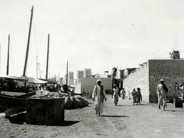 બીબીસી ગુજરાતી ભારત બ્રિટિશ રાજ અંગ્રેજ દુબઈ આરબ કુવૈત 