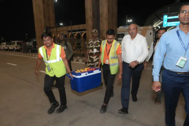 બીબીસી ગુજરાતી નીલેશ માંડલેવાલા સુરત અંગદાન ઓર્ગન ડોનેશન પદ્મશ્રી એવોર્ડ પુરસ્કાર કિડની લીવર