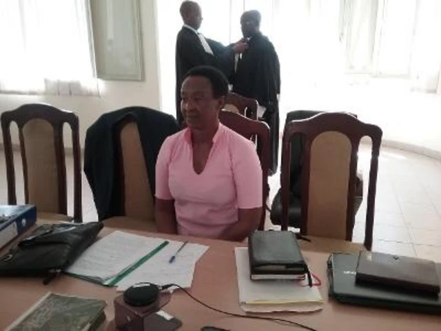 Adeline Rwigara yagaragaye nkufite intege nke