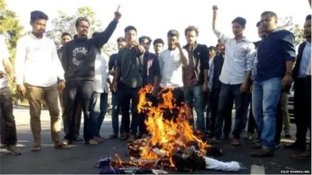 આસામમાં હિંસા