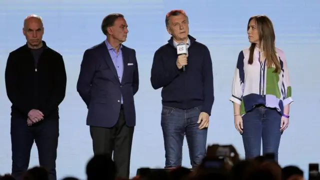 Mauricio Macri reconoce la derrota el domingo por la noche.