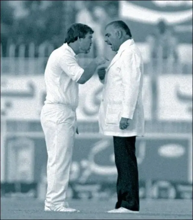 کرکٹ، پاکستان، انگلینڈ، امپائر، معافی