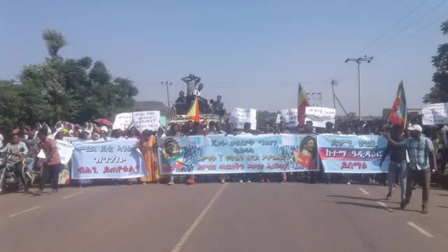 ሰልፈኛታት ዓዲ ዳዕሮ