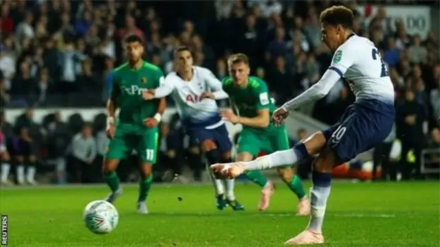 Kiungo mshambuliaji wa Tottenham na England, Dele Alli, 22