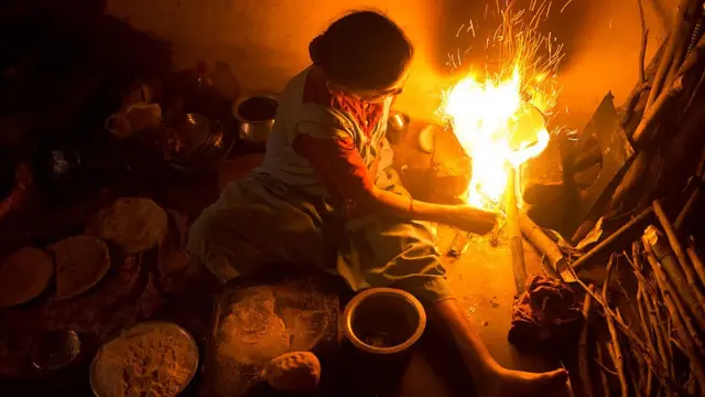 પ્રતીકાત્મક તસવીર