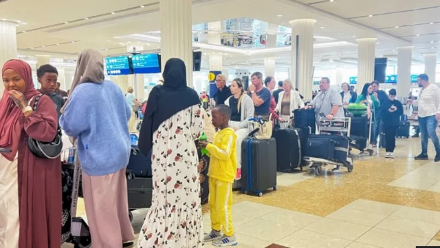 एयरपोर्ट