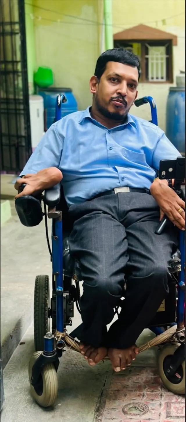 சதீஷ்குமார்