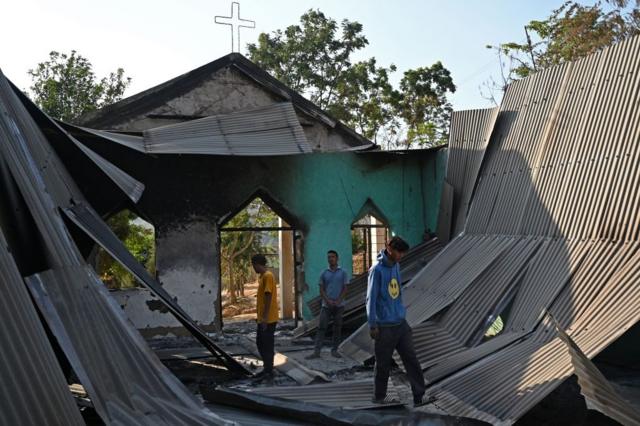 मणिपुर में चर्च