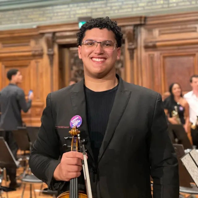 Jhony no anfiteatro da Sorbonne em Paris