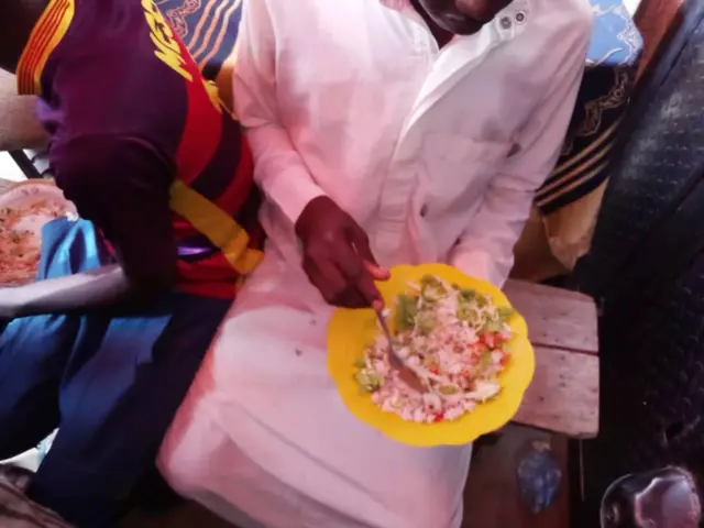 Àwọn tí wọ́n dá ilé oúńjẹ náà sílẹ̀ sọ àwọn ti ń jẹ èrè lẹ́yìn tí àwọn dá ilé oúńjẹ náà sílẹ̀