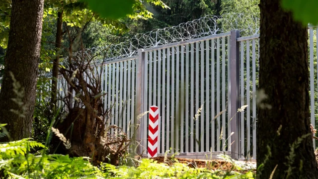 pagar perbatasan