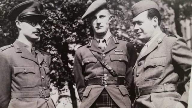 Major Alston, brigadir Meklejn i general Vladimir Velebit