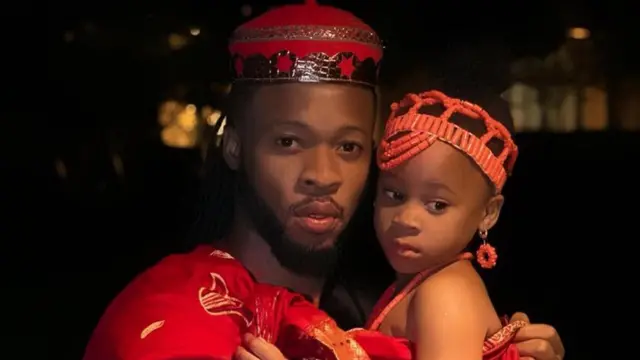 Chee echiche tupu ị tinye foto ụmụ gị