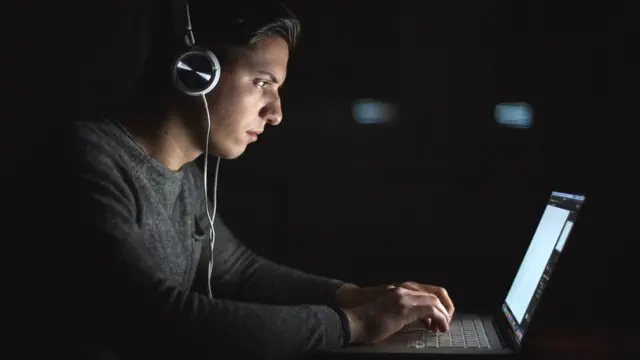 પ્રતીકાત્મક તસવીર