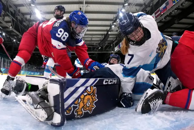 hokej na ledu, hokejaška utakmica Finske i Češke na Zimskim olimpijskim igrama u Italiji