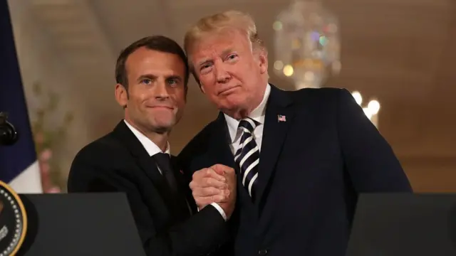 미국 국빈 방문 기간 동안 트럼프 대통령과 각별한 '브로맨스'로 눈길을 끌었던 마크롱 대통령