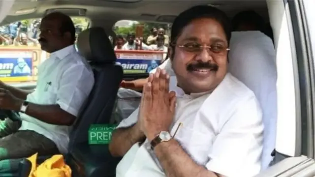 தினகரன்