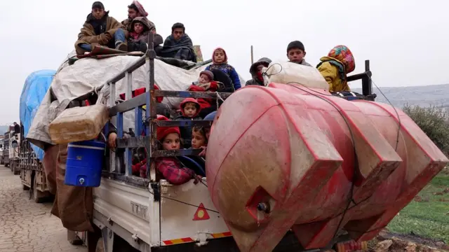 Göç eden mülteciler